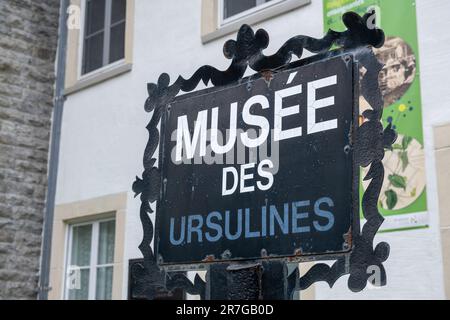 Trois-Rivières, CA - 9 juin 2023 : panneau du Musée des Ursulines Banque D'Images