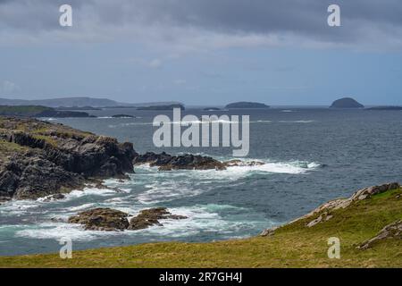 Baie sur la côte entre Dalmore, Dhail Mor, et Gaernin à Lewis, îles occidentales d'Écosse, Banque D'Images