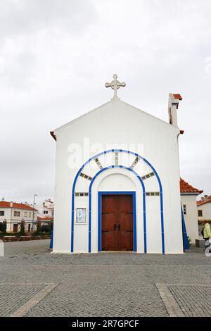 Zambujeira do Mar, Portugal- 20 octobre 2022 : Chapelle catholique de Zambujeira do Mar Banque D'Images