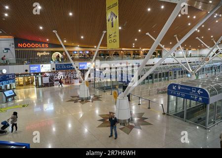 KUALA LUMPUR, MALAISIE - VERS MARS 2023 : Aerotrain à l'aéroport international de Kuala Lumpur. Banque D'Images