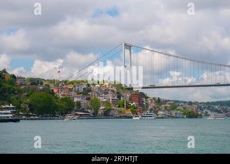 Pont Fatih Sultan Mehmet le deuxième pont du Bosphore est un pont enjambant le détroit du Bosphore reliant l'Europe et l'Asie, Sariyer, ville d'Istanbul Banque D'Images