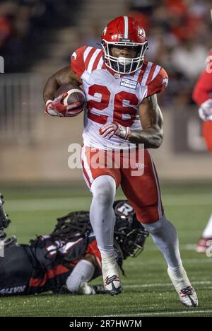 (Ottawa, Canada---15 juin 2023) Dedrick Mills (26) des Stampeders de Calgary dans la Ligue canadienne de football (LCF), action de saison régulière entre les Stampeders de Calgary aux RedNoirs d'Ottawa. Photographie Copyright Sean Burges / Mundo Sport Images 2023. Banque D'Images