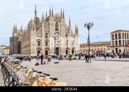 MILAN, ITALIE - 15 MAI 2018 : c'est la cathédrale de la Nativité de la Vierge Marie (Duomo). Banque D'Images