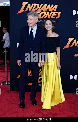 Harrison Ford mit Ehefrau Calista Flockhart BEI der Premiere des Kinofilm 'Indiana Jones and the Dial of Destiny / Indiana Jones und das Rad des Schicksals' im Dolby Theatre. Los Angeles, 14.06.2023 Banque D'Images