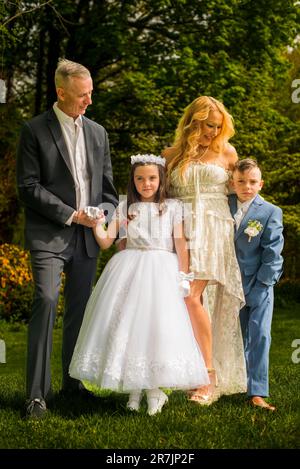 Portraits des jumeaux première communion sainte Banque D'Images