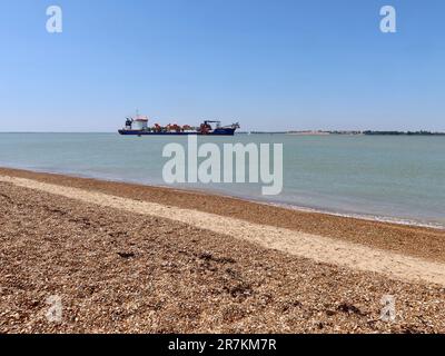 Felixstowe, Suffolk - 16 juin 2023 : le dragueur de trémies Rotterdam dans le port de Harwich. Banque D'Images