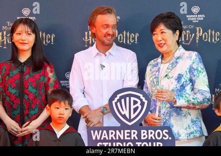 Minami Hamabe, Tom Felton und Yuriko Koike BEI der Eröffnung der 'Warner Bros. Studio Tour Tokyo - The Making of Harry Potter' auf dem ehemaligen Toshimaen Gelände. Tokio, 16.06.2023 Banque D'Images