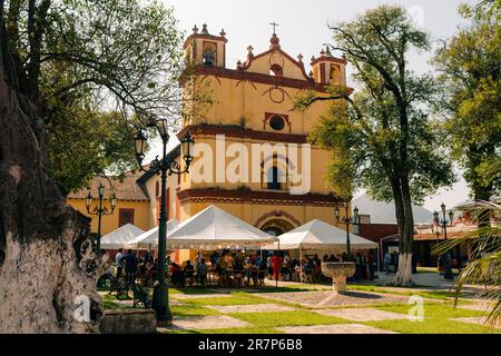 templo de san francisco de asis san cristobal de las casas, mexique - mai 2023. Photo de haute qualité Banque D'Images