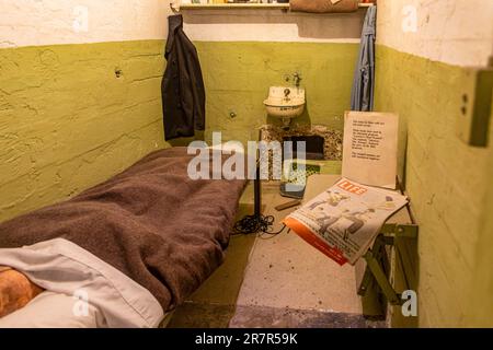San Francisco, USA, 16 juin 2023 : cellule du détenu Frank Morris qui s'est évadé de la prison fédérale de haute sécurité d'Alcatraz. Banque D'Images