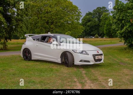 Honda Cr-Z GT I-VTEC IMA Hybrid 2010 ; une gamme de passionnés de véhicules rares, excitants et insolites et de participants à la présentation du village automobile de Worden Park, festival de Leyland, Royaume-Uni Banque D'Images