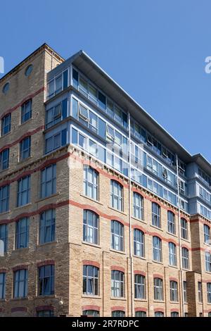 Silk Mill Homes a converti l'édifice de l'usine, Elland, West Yorkshire Banque D'Images