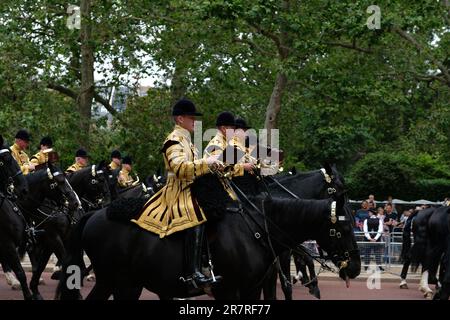 Londres, Royaume-Uni. 17th juin 2023. Trooping le défilé de couleurs. Laura Gaggero/Alamy Live News Banque D'Images