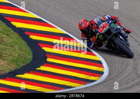 Sachsenring, Hohenstein-Ernstthal, Saxe, Allemagne. 17th juin 2023. 2023 MotoGP allemand, journée de qualification ; numéro 20 Monster Energy Yamaha MotoGP Rider Fabio Quartararo lors de la qualification au crédit MotoGP allemand : action plus Sports/Alamy Live News Banque D'Images