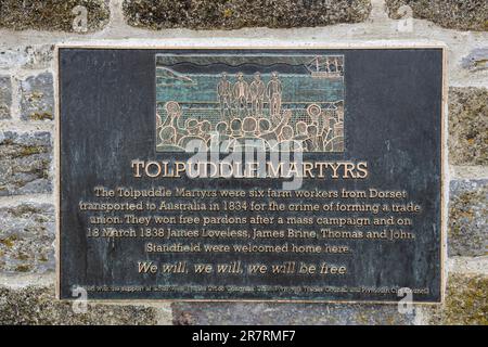 La plaque des martyrs Toldddle commémorant le retour de quatre des martyrs qui sont retournés à Plymouth d'une colonie pénitentiaire en Australie en 1838. Le ne Banque D'Images