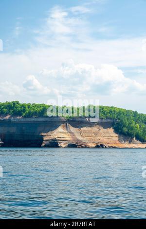 Chutes Bridalveil. Explorer Pictured Rocks National Lakeshore, Munising, Michigan, États-Unis. Banque D'Images