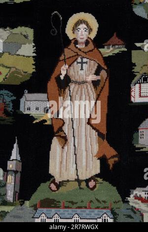 St Garmon sur la Tapisserie du millénaire, église St Garmon, Llanarmon Dyffryn Ceiriog, vallée supérieure du Ceiriog, Clwyd, Pays de Galles, Royaume-Uni Banque D'Images