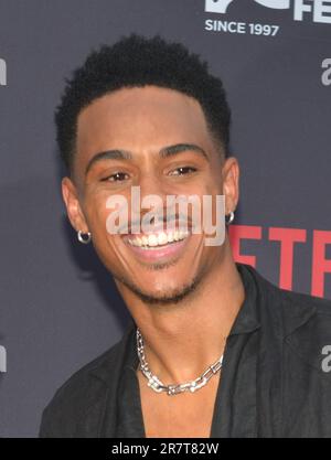 Miami Beach, États-Unis. 16th juin 2023. MIAMI BEACH, FLORIDE - JUIN 16: Keith Powers assiste à la première de 'la trouvaille parfaite' présentée par Netflix lors du festival américain du film noir au New World Centre on 16 juin 2023 à Miami Beach, Floride. (Photo de JL/Sipa USA) crédit: SIPA USA/Alay Live News Banque D'Images