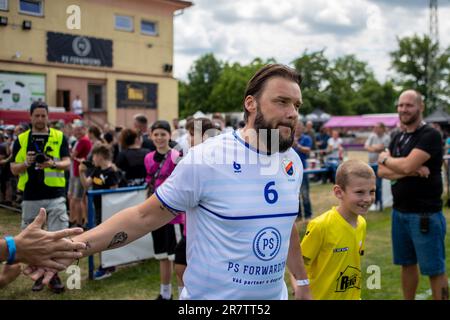 Petrvald, République tchèque. 17th juin 2023. L'ancien footballeur tchèque Marek Jankulovski pendant l'exposition football match des personnalités Team Baros contre Team Jankulovski, à Petrvald, région de Karvina, 17 juin 2023. Crédit : Vladimir Prycek/CTK photo/Alay Live News Banque D'Images