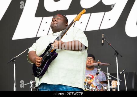 Manchester, États-Unis. 19th juin 2022. Christone “Kingfish” Ingram se produit au cours du 2 e jour du festival de musique et d'arts Bonnaroo 2023 sur 16 juin 2023 à Manchester, Tennessee. Photo: Darren Eagles/imageSPACE /Sipa USA crédit: SIPA USA/Alay Live News Banque D'Images