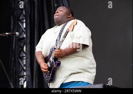 Christone “Kingfish” Ingram se produit au cours du 2 e jour du festival de musique et d'arts Bonnaroo 2023 sur 16 juin 2023 à Manchester, Tennessee. Photo : Darren Eagles/imageSPACE/MediaPunch Banque D'Images