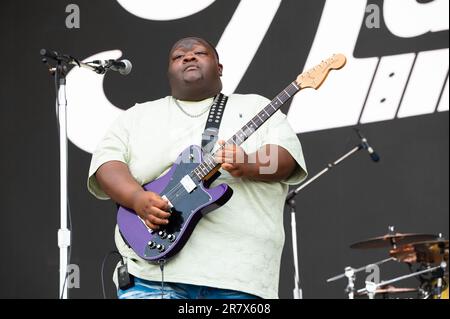 Christone “Kingfish” Ingram se produit au cours du 2 e jour du festival de musique et d'arts Bonnaroo 2023 sur 16 juin 2023 à Manchester, Tennessee. Photo : Darren Eagles/imageSPACE/MediaPunch Banque D'Images