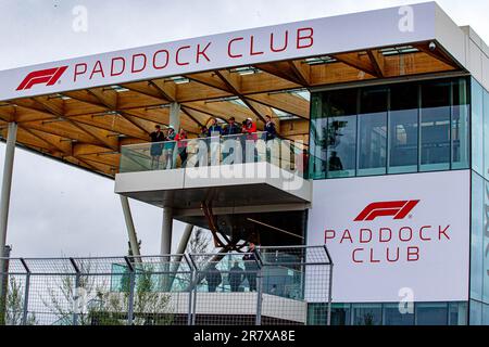 Montréal, Québec, Canada. 17th juin 2023. Paddock Club Terrace.pendant la séance de qualification le samedi 17th juin - FORMULE 1 GRAND PRIX PIRELLI DU CANADA 2023 - du 15th au 18th juin 2023 au circuit Gilles Villeneuve, Montréal, Québec, Canada (Credit image: © Alessio de Marco/ZUMA Press Wire) USAGE ÉDITORIAL SEULEMENT! Non destiné À un usage commercial ! Banque D'Images