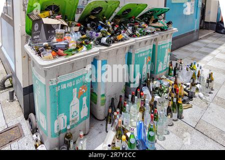 Centre de collecte et de recyclage des déchets, Wanchai, Hong Kong, SAR, Chine Banque D'Images