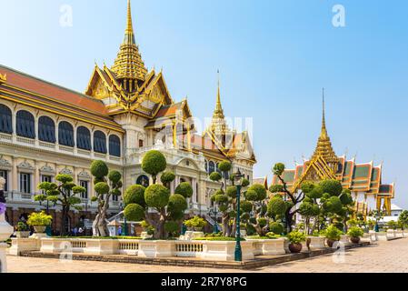 Le Grand Palace est un complexe de bâtiments au coeur de Bangkok, en Thaïlande. Le palais a été la résidence officielle des Rois de Siam. Ceci Banque D'Images