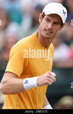 18th juin 2023; Nottingham tennis Centre, Nottingham, Angleterre: Rothesay Nottingham Open, jour 7; Andy Murray célèbre après qu'il a coupé le service d'Arthur Cazaux Banque D'Images