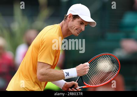 18th juin 2023; Nottingham tennis Centre, Nottingham, Angleterre: Rothesay Nottingham Open, jour 7; Andy Murray célèbre après qu'il a coupé le service d'Arthur Cazaux Banque D'Images