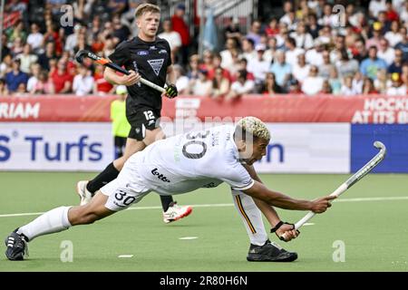 Anvers, Belgique. 18th juin 2023. Nelson Onana en Belgique photographié en action lors d'un match de hockey entre l'équipe nationale belge Red Lions et la Nouvelle-Zélande, dimanche 18 juin 2023 à Anvers, match 6/12 dans la phase de groupe de la Ligue Pro FIH 2023. BELGA PHOTO DIRK WAEM crédit: Belga News Agency/Alay Live News Banque D'Images