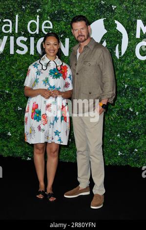 MONTE-CARLO, MONACO - JUIN 18 : Cynthia Addaï-Robinson et Lloyd Owen assistent à la séance photo du Seigneur des anneaux pendant la télévision de Monte Carlo 62nd Banque D'Images