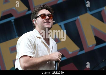 Newport, Royaume-Uni. 18th juin 2023. Niall Horan, auteur-compositeur-interprète irlandais, et un ancien membre du groupe de garçons britannique One Direction, se présentant en direct sur scène au Festival de l'île de White. (Photo par Dawn Fletcher-Park/SOPA Images/Sipa USA) crédit: SIPA USA/Alay Live News Banque D'Images