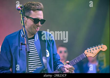 Cory Wong se produit au cours du 3 e jour du festival de musique et d'arts Bonnaroo 2023 sur 17 juin 2023 à Manchester, Tennessee. Photo : Darren Eagles/imageSPACE Banque D'Images