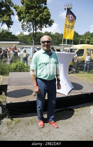 Im Bild: Wolf-Rüdiger Ziegenbalg. Die Stadt Görlitz würdigt den Ehrenspielführer von Dynamo Dresden Hans-Jürgen „Dixie“ Dörner, indem sie den „Dixie-D. Banque D'Images