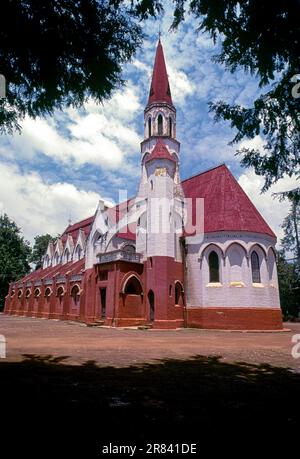 St. George Church fondée en 1855 à Wellington, Coonoor, Nilgiris, Tamil Nadu, Inde du Sud, Asie Banque D'Images