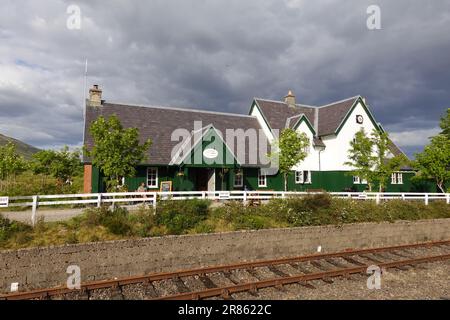 Corrour Station House un restaurant sur la West Highland Line dans les Highlands écossais, propriété de la Corrour Estate Company. Banque D'Images