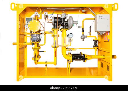 La station de commande de gaz est un produit entièrement fini destiné à réduire la pression de gaz. L'image est isolée sur un fond blanc. Banque D'Images