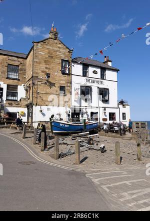 Vue sur le port de Robin Hood Bay Banque D'Images