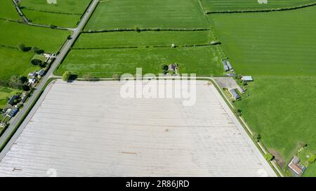 Les terres agricoles de Cumbrian au début du printemps montrent une mosaïque de champs et de cultures. Près de Penrith, Royaume-Uni. Banque D'Images