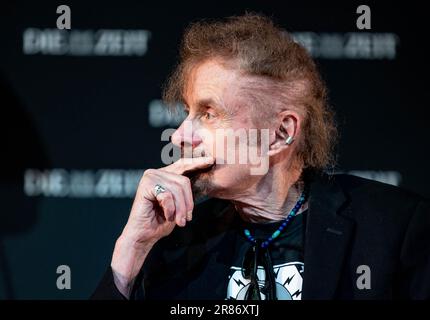 Hambourg, Allemagne. 19th juin 2023. Le BEST-seller américain T.C. Boyle parle de son nouveau travail "Blue Skies" dans l'Audimax de l'Université de Hambourg - que se passe-t-il quand la nature se mord ? Credit: Axel Heimken/dpa/Alay Live News Banque D'Images