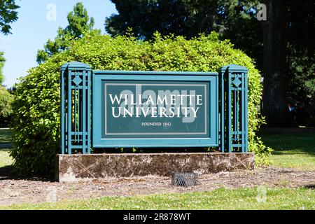 Salem, OREGON, États-Unis - 11 juin 2023 ; panneau pour l'université Willamette à Salem, Oregon Banque D'Images