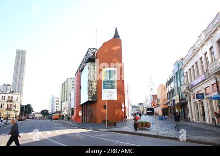 Curitiba, Parana, Brésil. 19th juin 2023. Curitiba (PR), 19/06/2023 - FACHA/CASA DA MEMORIA/CURITIBA/PR - la Casa da Memoria de l'Hôtel de ville de Curitiba conserve une collection respectable de près de 100 000 documents et plus de 400 000 photos sur des événements et des personnages de l'histoire de Parana et de la capitale. Avec la visite spéciale de cet après-midi du maire de Curitiba Rafael Greca. (Foto: Edson de Souza/Thenews2/Zumapress) (Credit image: © Edson de Souza/TheNEWS2 via ZUMA Press Wire) USAGE ÉDITORIAL SEULEMENT! Non destiné À un usage commercial ! Banque D'Images