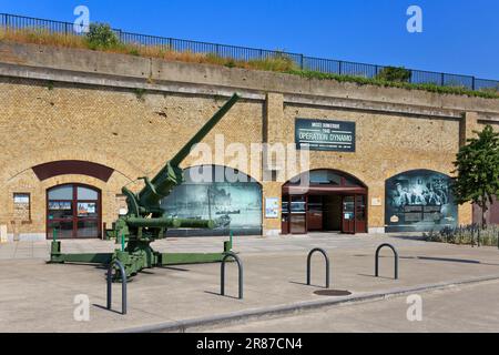 Entrée principale au Musée Dunkerque 1940 - opération Dynamo à Dunkerque (Nord), France Banque D'Images