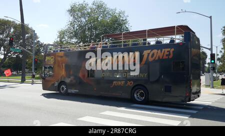 Beverly Hills, Californie, États-Unis 18th juin 2023 Disney IIndiana Jones et le Dial of Destiny bus sur 18 juin 2023 à Beverly Hills, Californie, États-Unis. Photo par Barry King/Alay stock photo Banque D'Images