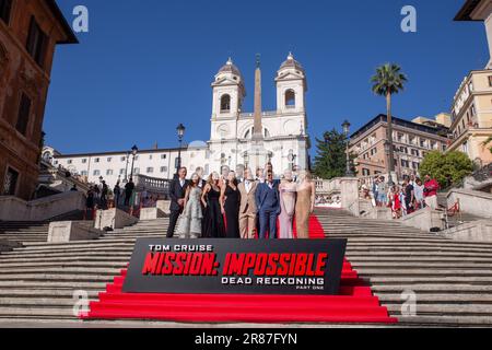 Rome, Italie. 19th juin 2023. Cast assiste au tapis rouge du film 'la Commission: Impossible - Dead Reckoning part 1' sur les marches espagnoles à Rome sur 19 juin 2023 (photo de Matteo Nardone/Pacific Press/Sipa USA) Credit: SIPA USA/Alay Live News Banque D'Images