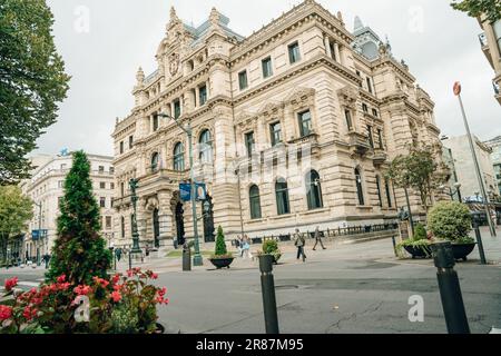 BILBAO, ESPAGNE - may2023 rue urbaine. Photo de haute qualité Banque D'Images