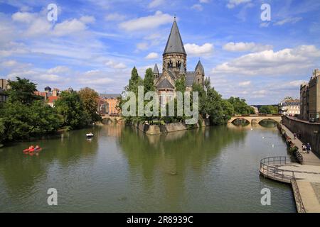 Le Temple neuf sur l'île du petit Saulcy. Metz, Lorraine, France. Banque D'Images