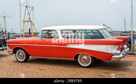 Lelystad, pays-Bas, 18.06.2023, Classic car Chevrolet Bel Air Nomad de 1957 à la Journée nationale de l'Oldtimer Banque D'Images