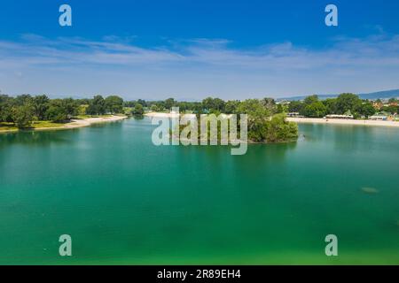 Vue aérienne du lac Jarun à Zagreb, Croatie, destination touristique Banque D'Images